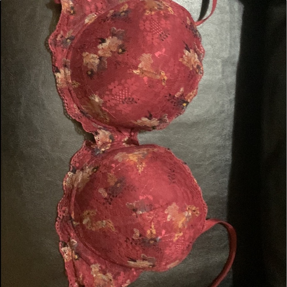 Red 36c push-up bra